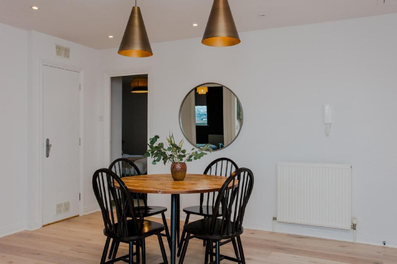 The Sparkford Gardens - Lovely 2Bdr With Balcony Londres Exterior foto